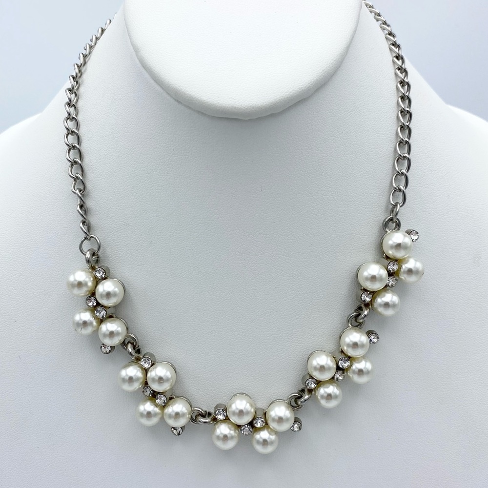 Elegant Faux Pearl Rhinestone Silver Tone Necklace